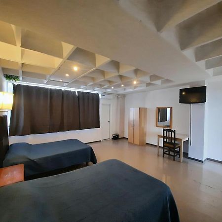 Hotel Allende 104 Τσιχουάχουα Εξωτερικό φωτογραφία